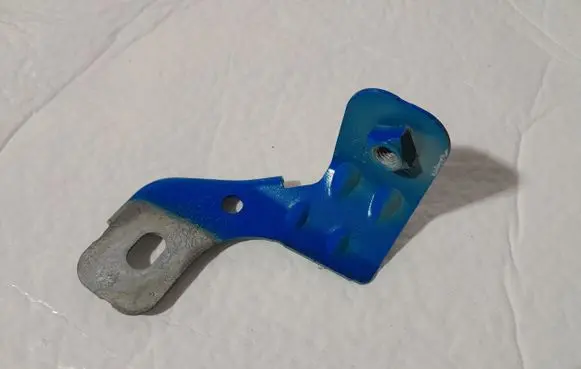 Audi A3 8Y Fender mounting bracket 8Y0821472A