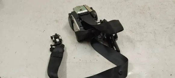 Volvo XC90 Front seatbelt 39844546