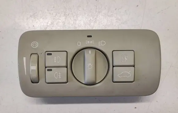Volvo XC60 Light switch 30739422