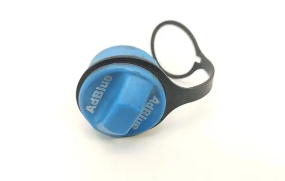 Mercedes-Benz ML AMG W166 Adblue tank cap A0004704305