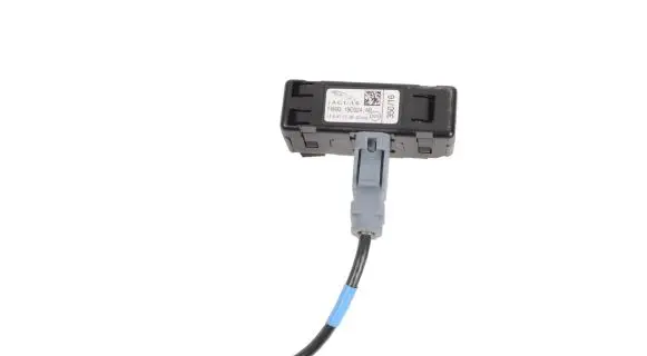 Jaguar F-Pace Aerial antenna amplifier FW9319C024AB