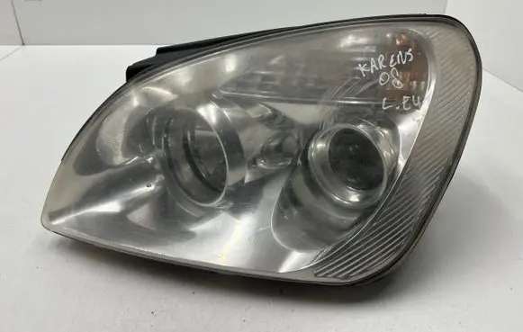 KIA Carens II Headlight/headlamp