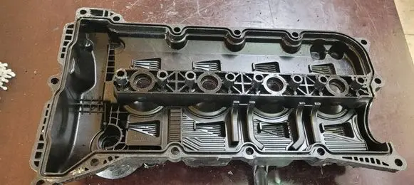 Mazda 6 Rocker cam cover R2AA10220 S5209