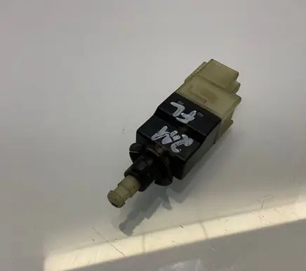 Mercedes-Benz E W211 Brake pedal sensor switch