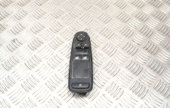 Citroen C4 I Picasso Electric window control switch 532650 11659 96639381ZD