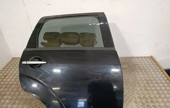 Rear door