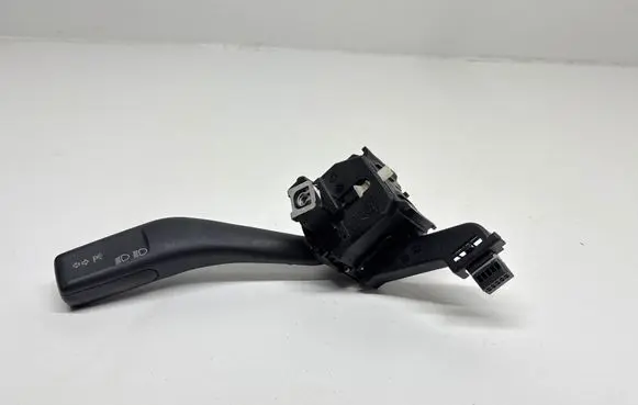 Volkswagen Golf V Indicator stalk 1K0953513 CZK03 0110350003