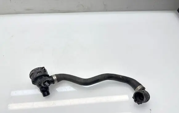 BMW iX Engine coolant pipe/hose 8475148 162697