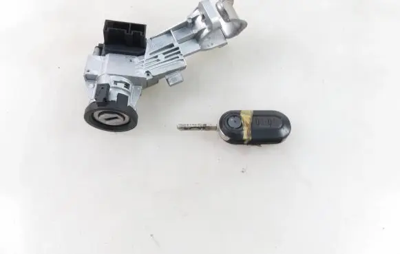 Iveco Daily 6th gen Ignition lock 5801364057