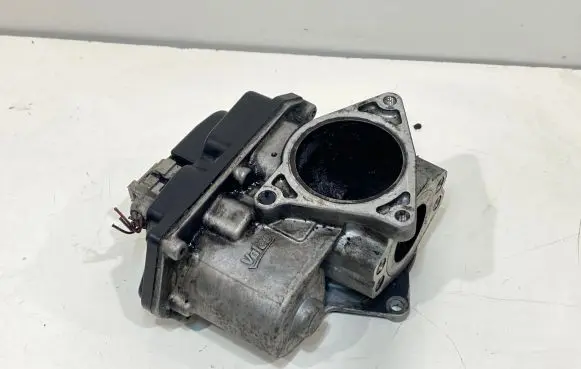 Audi A6 S6 C6 4F EGR valve 03L131501K 1450636