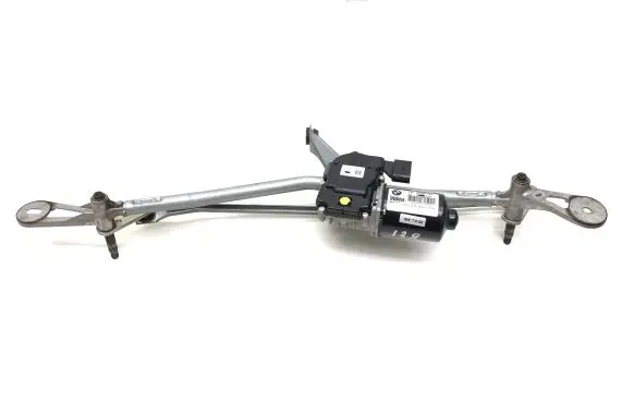 BMW 7 G11 G12 Front wiper linkage and motor 7478615