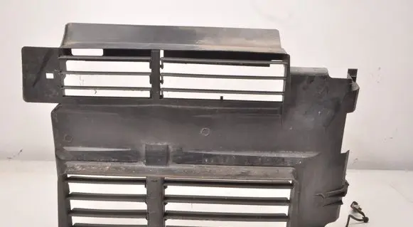 Ford Focus Intercooler air channel guide F1EB-8475-EA