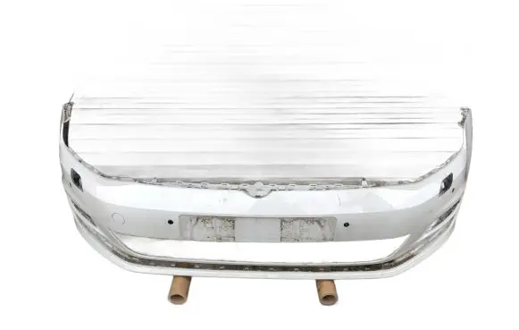 Volkswagen Golf VII Front bumper 5G0807221
