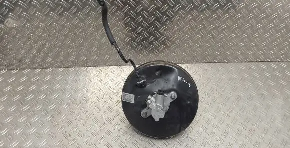 Toyota Aygo AB40 Brake booster 472000H080