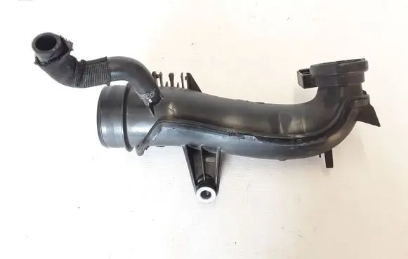 Opel Vivaro Air intake duct part 165752889R