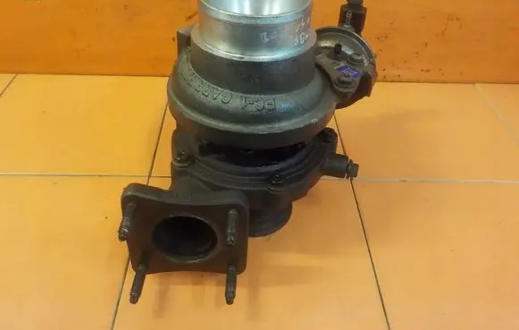 Volvo V40 Turbo 31380220