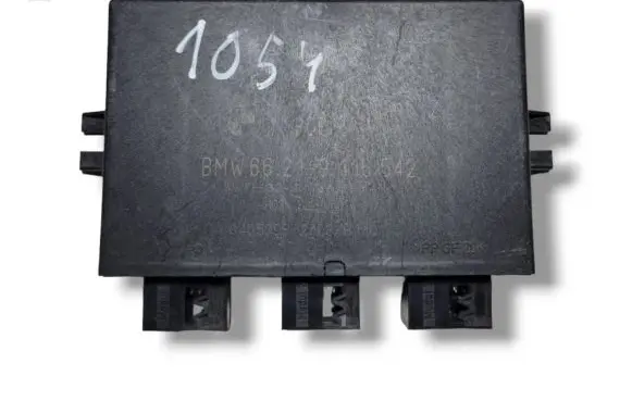 BMW X3 E83 Parking PDC control unit/module 9116542 604017 040509S