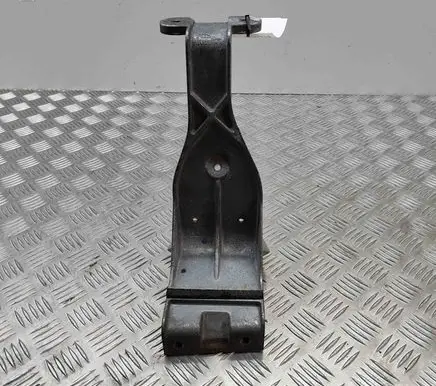 Jaguar XJ X351 ABS pump bracket AW932C325AB