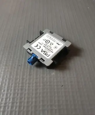 Opel Mokka B Aerial antenna amplifier 9840652280