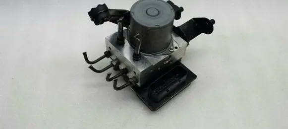 BMW 6 E63 E64 ABS Pump 34514777801