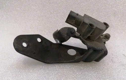 Bentley Continental Rear air suspension level height sensor 3W0616572