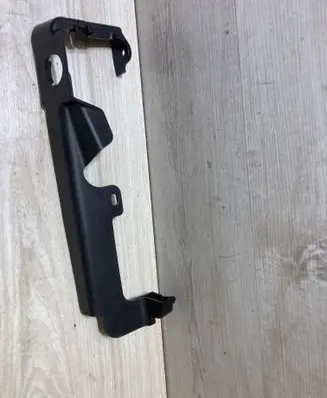 Renault Arkana Front passenger seat rail trim 3991302