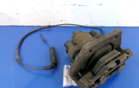 BMW X5 E53 Rear brake caliper