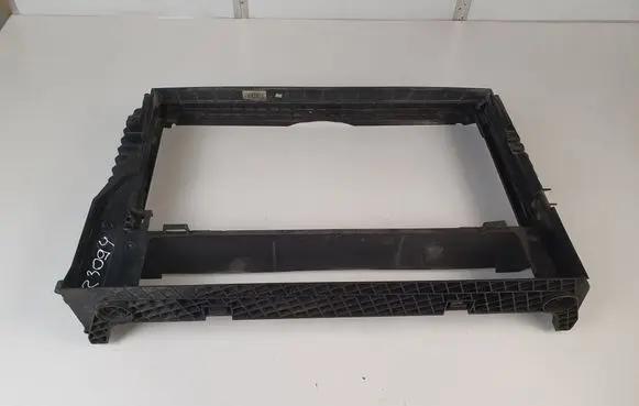 BMW 5 E60 E61 Radiator support slam panel bracket 7801002 7787830