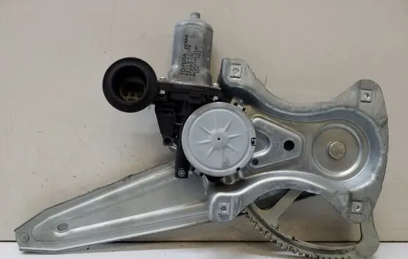 Toyota Auris 150 Rear door window regulator with motor 857100D100 973582