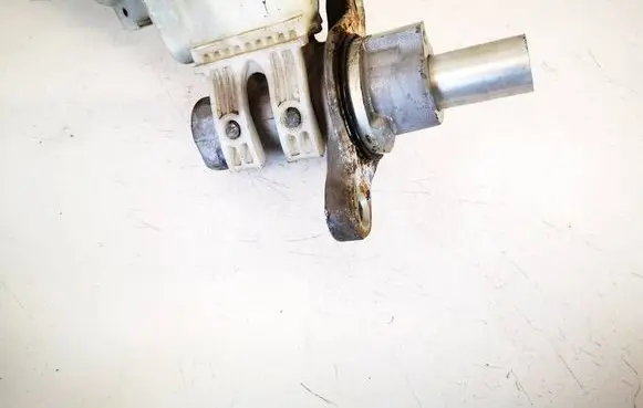 Opel Corsa D Master brake cylinder