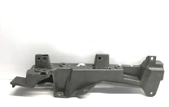 Renault Kangoo II Fender mounting bracket 631226477R
