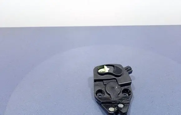 Honda Accord Tailgate/trunk/boot lock/catch/latch 19D16