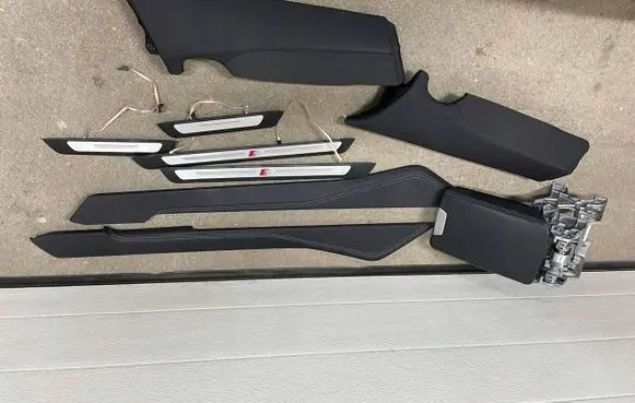 Audi A7 S7 4K8 Armrest 