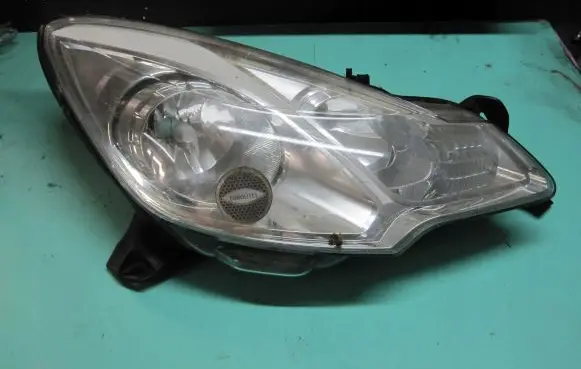 Citroen C3 Headlight/headlamp 9673814480