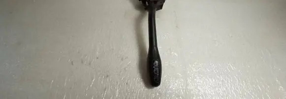 Volkswagen PASSAT B4 Wiper control stalk 289635