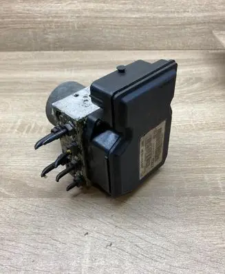 Volkswagen PASSAT B6 ABS Pump 3AA614109BK 54085622