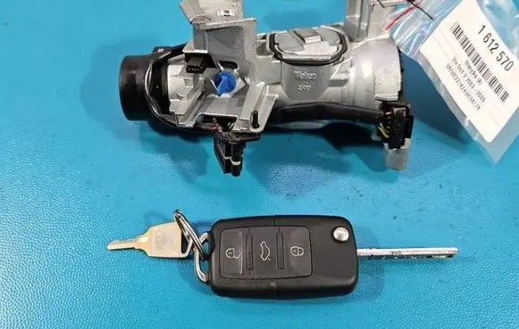 Volkswagen Golf V Ignition lock 1K0905865 IMPRK1612570