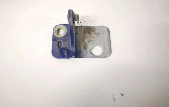 Seat Altea Rear door lower hinge