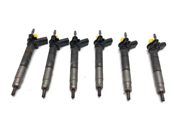 BMW X5 G05 Fuel injectors set 8571565