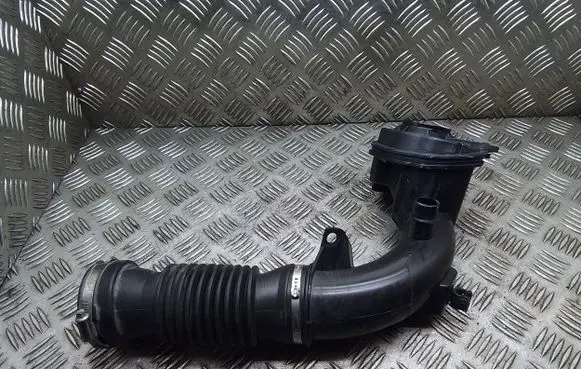 Citroen Jumpy Intercooler hose/pipe 98689 9869598655 98695