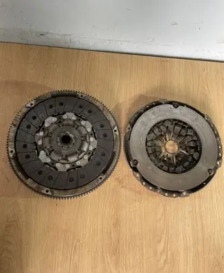 Volkswagen PASSAT B7 Clutch set kit ZSB04L ZSB04L105266B 022141031S