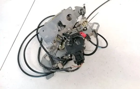 Chrysler Voyager Rear door lock