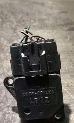 Mazda 6 Mass air flow meter 1974002010