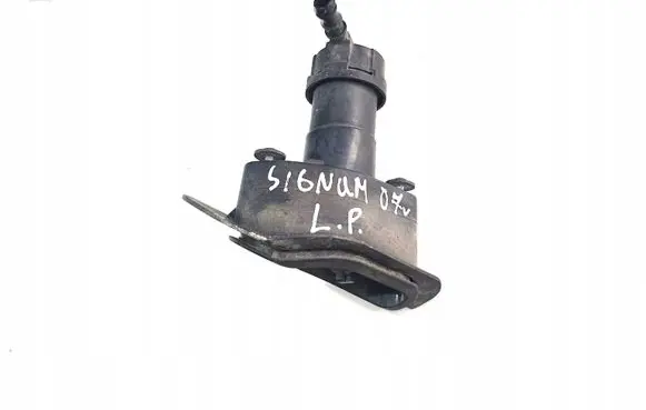 Opel Signum Headlight washer spray nozzle