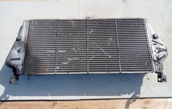 Renault Laguna II Intercooler radiator 8200008761