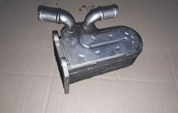 Dodge Nitro EGR valve cooler 41212067F 3264231 30706