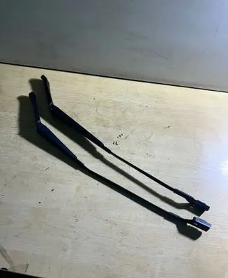 Peugeot 508 Front wiper blade arm 9686437680 9686437780