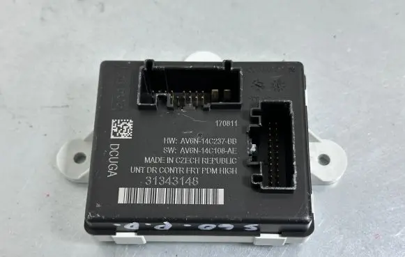 Volvo V60 Door control unit/module 31343148