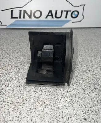 BMW 5 E39 Parcel shelf load cover mount bracket 7026709