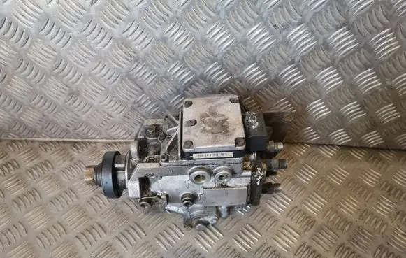 Opel Zafira A Fuel injection high pressure pump 0470504011 09158202 0281001740